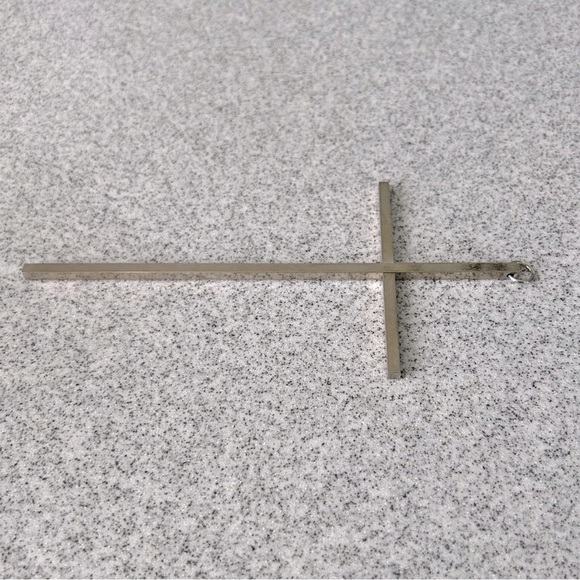 CROSS Contemporary Modern Silver color Metal Wall hanging Home decor Like new - Picture 9 of 10